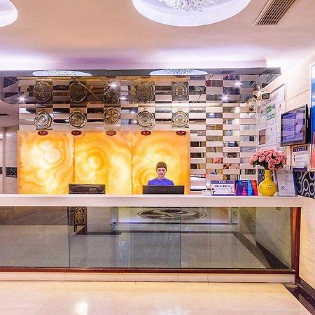Kaiserdom Zhonghua Plaza Hotel Guangzhou Bagian luar foto
