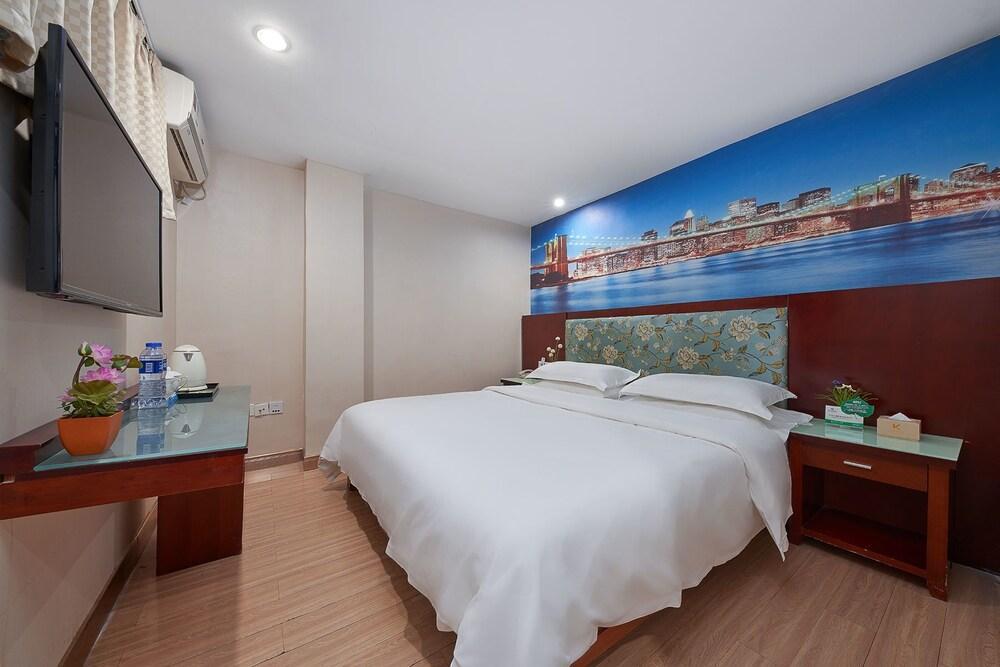 Kaiserdom Zhonghua Plaza Hotel Guangzhou Bagian luar foto